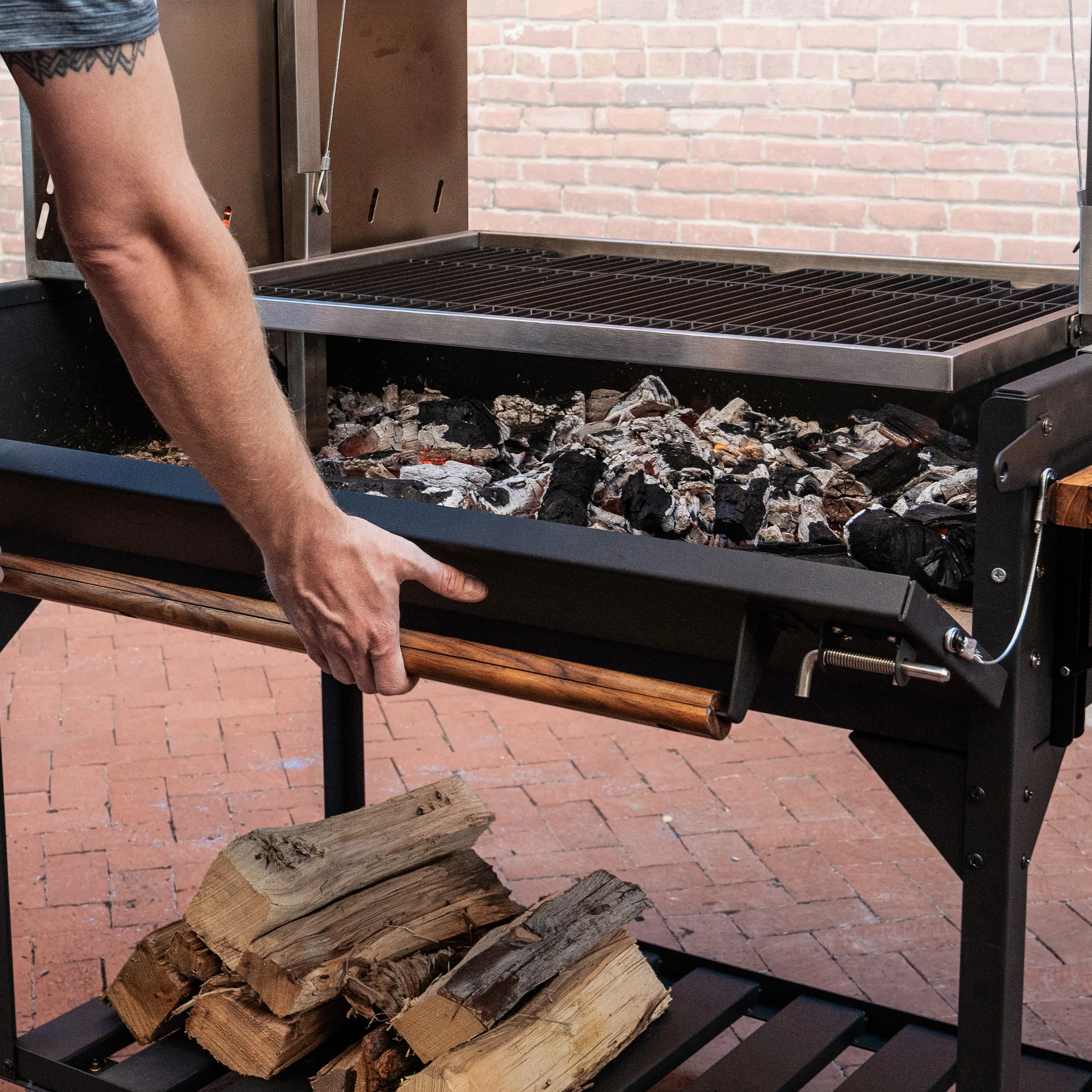 Premium Argentine/Santa Maria BBQ Grill with Wood Fire and Charcoal Grill - Image 11