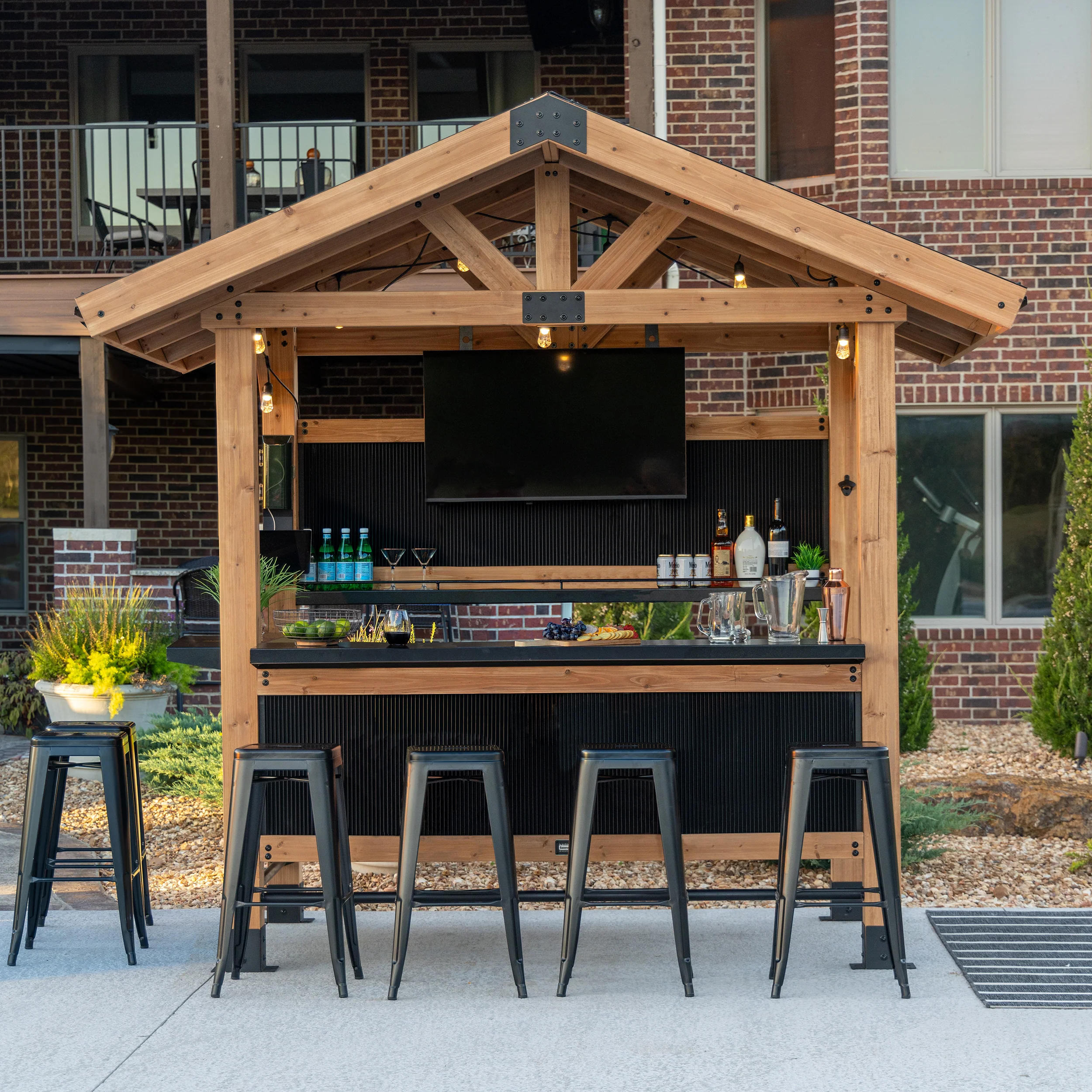Palisade Outdoor Bar - Image 14